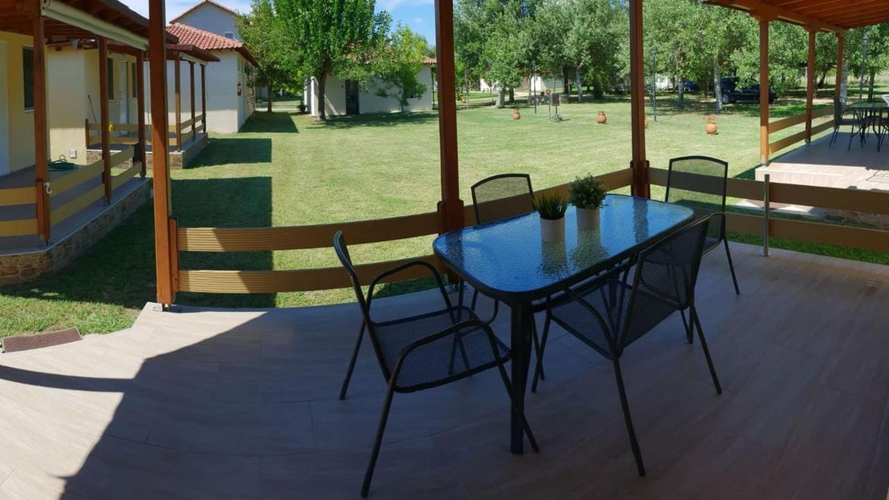 Camping Linaraki Apartments & Bungalows Szikiá Kültér fotó