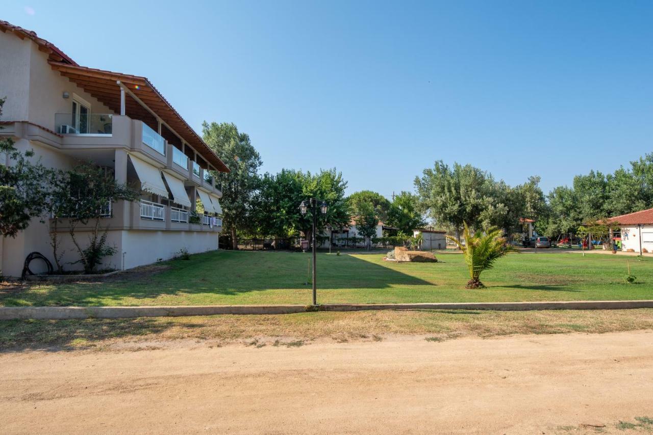 Camping Linaraki Apartments & Bungalows Szikiá Kültér fotó